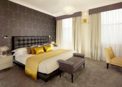 Giấy dán tường Hải Phòng mách bạn trang trí giấy dán tường phòng khách đẹp cho căn hộ chung cư