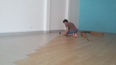 GIẢI PHÁP SÀN NHỰA GIẢ GỖ TỐT NHẤT CHO TRƯỜNG HỌC