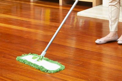 Sàn gỗ Hải Phòng mách bạn cách làm sạch và bảo quản sàn gỗ tự nhiên
